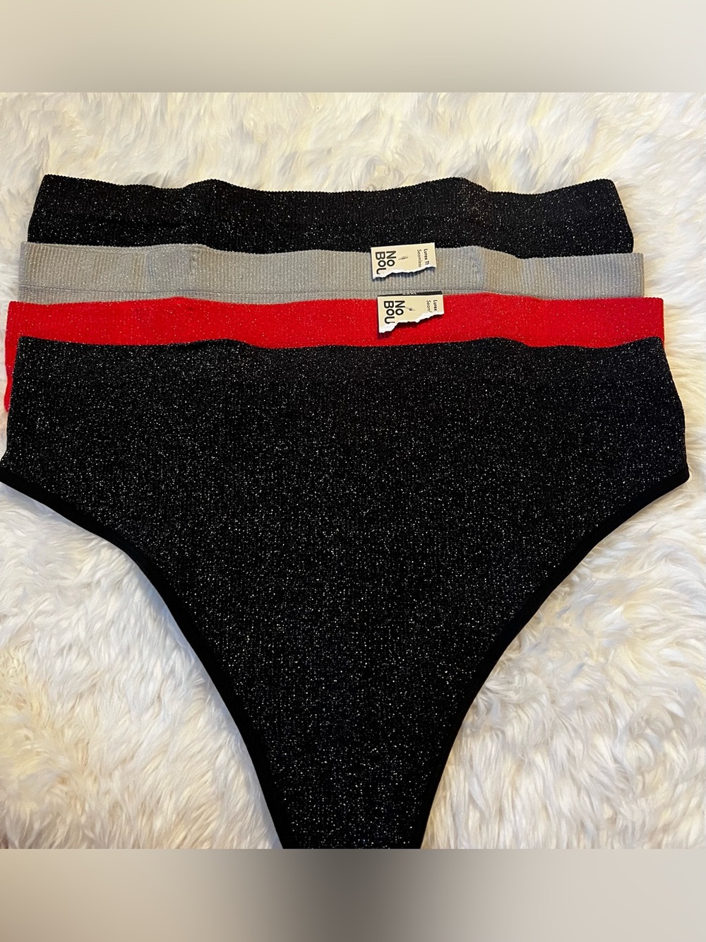 New size xxl thong set of 4 no boundaries brand